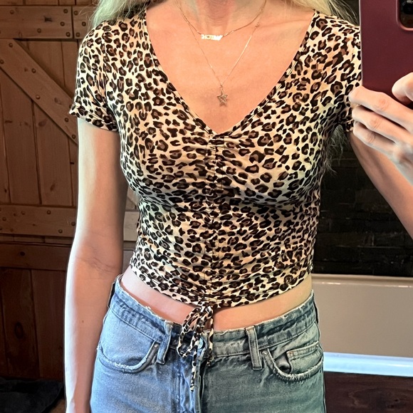 Rouched Leopard Midriff T-shirt Size S - Picture 2 of 2